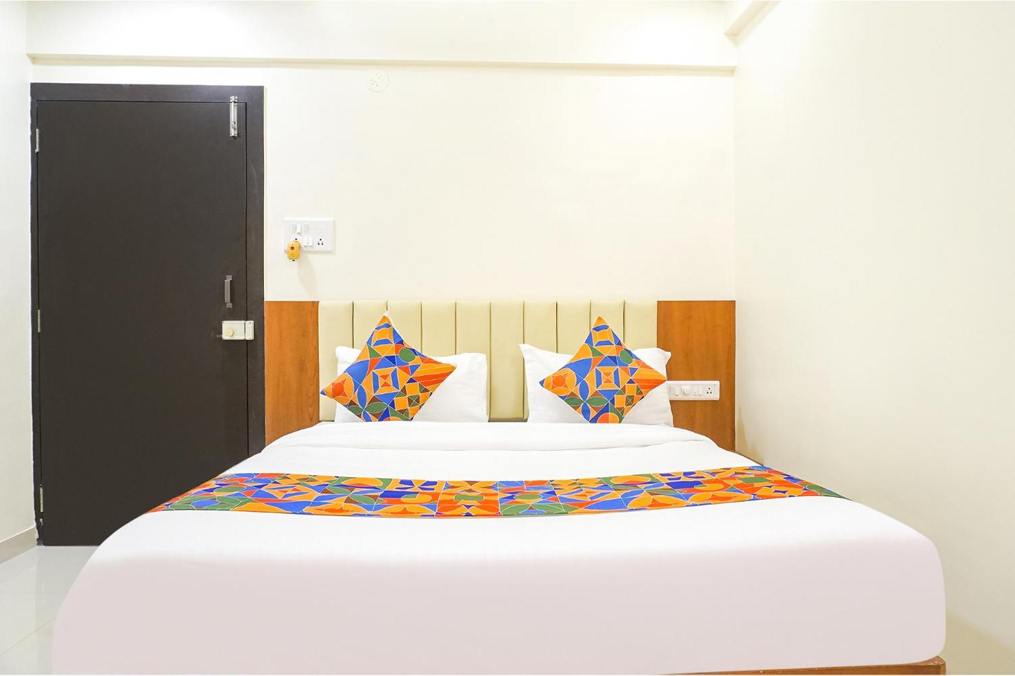 Fabhotel Majestic Luxurious - Nr Rajaram Bhiku Pathare Stadium Púna Exteriér fotografie