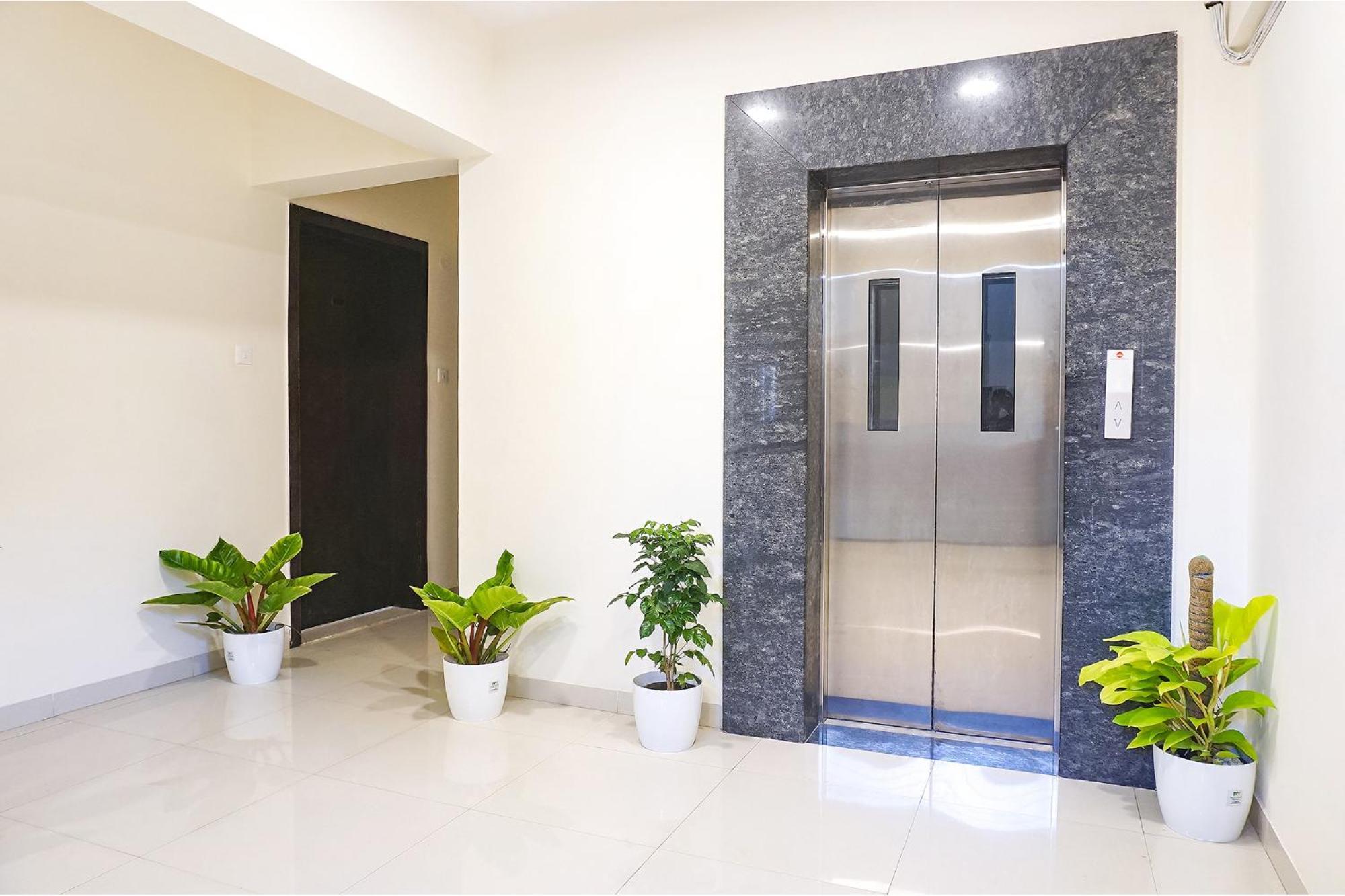 Fabhotel Majestic Luxurious - Nr Rajaram Bhiku Pathare Stadium Púna Exteriér fotografie