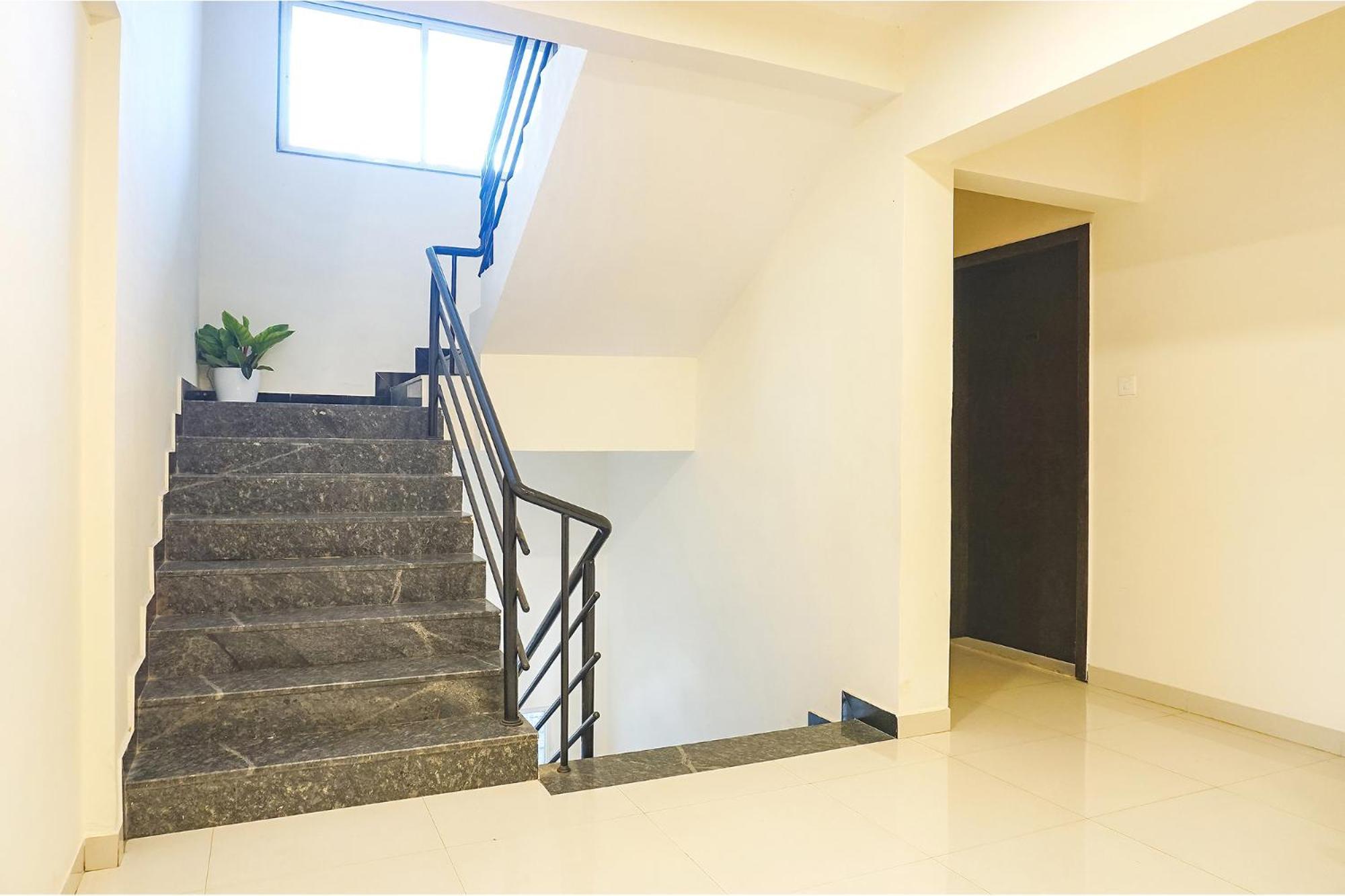 Fabhotel Majestic Luxurious - Nr Rajaram Bhiku Pathare Stadium Púna Exteriér fotografie