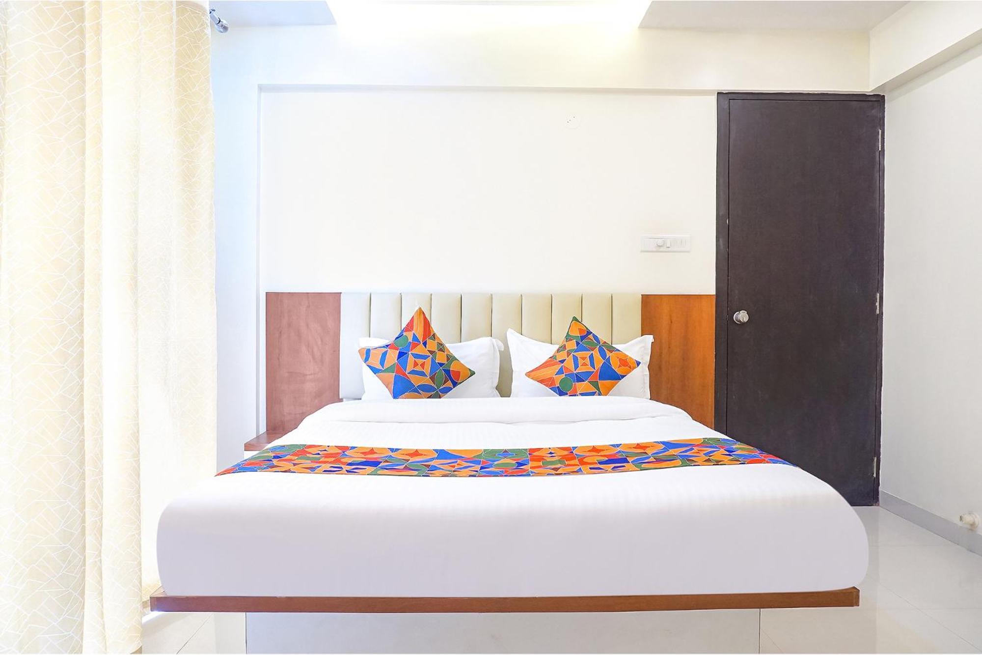 Fabhotel Majestic Luxurious - Nr Rajaram Bhiku Pathare Stadium Púna Exteriér fotografie